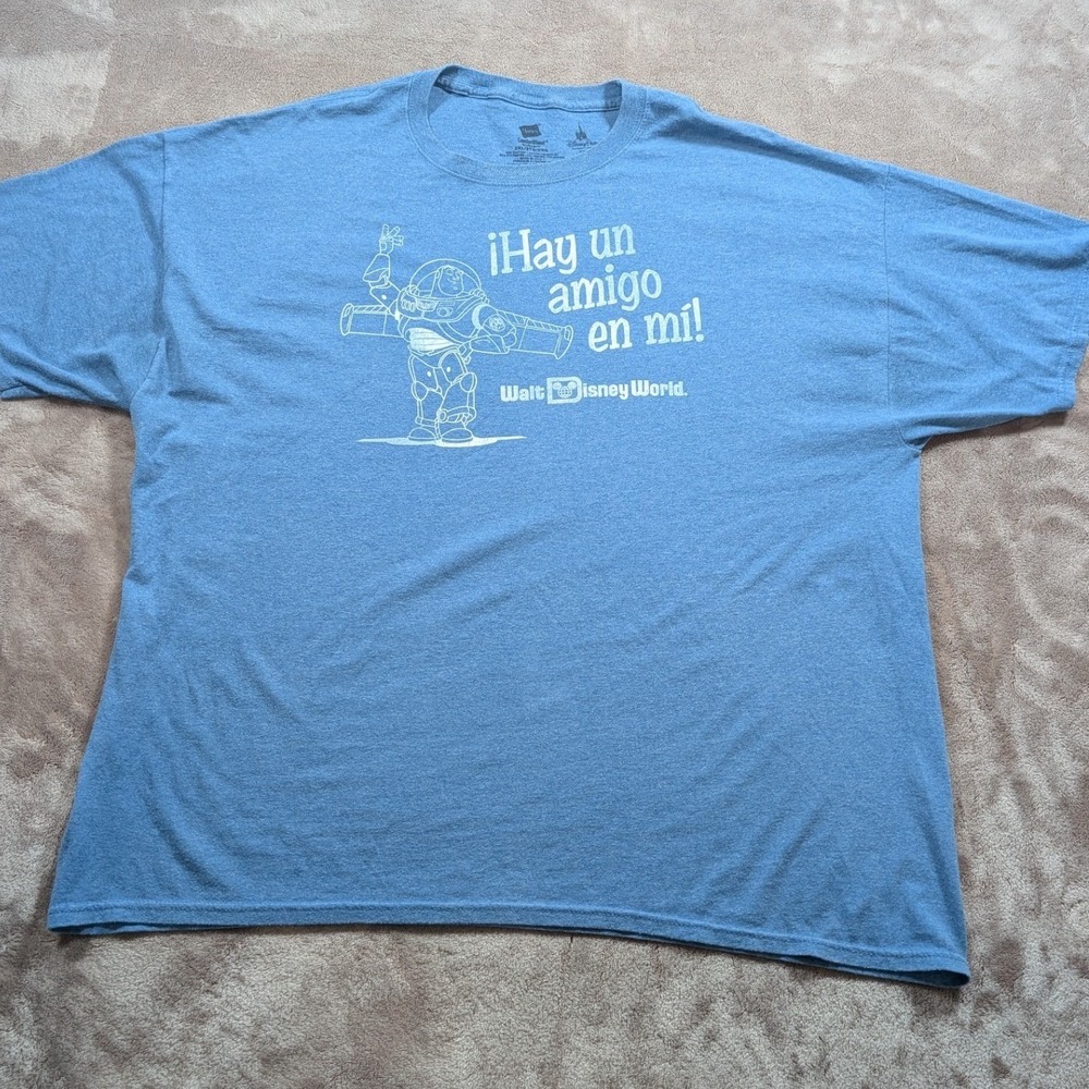 Disney Parks T-Shirt Mens 2XL Blue Buzz Lightyear Hay un amigo en mi Toy Story
